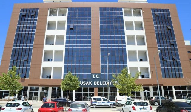 Uşak Belediyesi Soruşturması Derinleşiyor: Özkan Yalım'ın Ardından 25 Gözaltı Daha