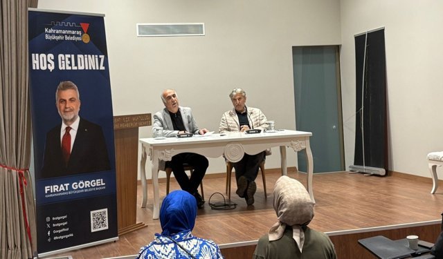 Yazarlık Akademisinde “Eleştirinin Eleştirisi” Konuşuldu