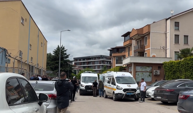 Kocaeli'de arkadaşını silahla öldüren kişi intihar etti