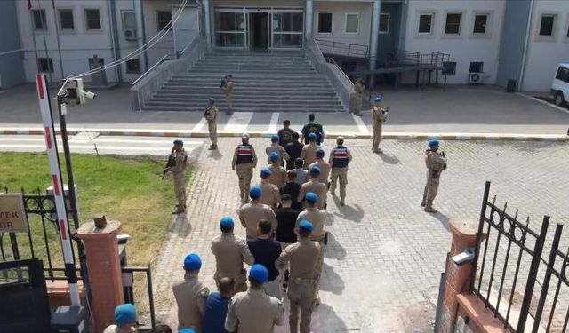 Şanlıurfa'da Uyuşturucu Tacirlerine Dev Operasyon! 88 Şüpheli Tutuklandı