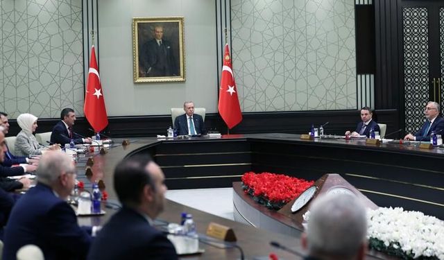 Kabine Bugün Toplanıyor: Gündemde Orta Doğu’daki Gerilim, Ekonomi ve Güvenlik Var