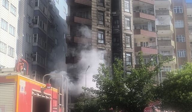 Mardin'de iş yerinde çıkan yangın söndürüldü