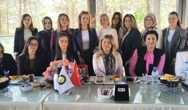 Türk Anneler Derneği’nden Kahramanmaraş’ta Anlamlı Anneler Günü Programı
