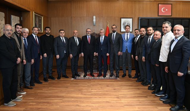 Mahir Ünal’dan Kahramanmaraş Temasları: Taziye Ziyareti, Büyükşehir ve Valilik Görüşmesi