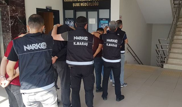 Kahramanmaraş'ta Rekor Narko-Operasyon: Mobilyaya Gizlenmiş 195 Bin Hap Ele Geçirildi!