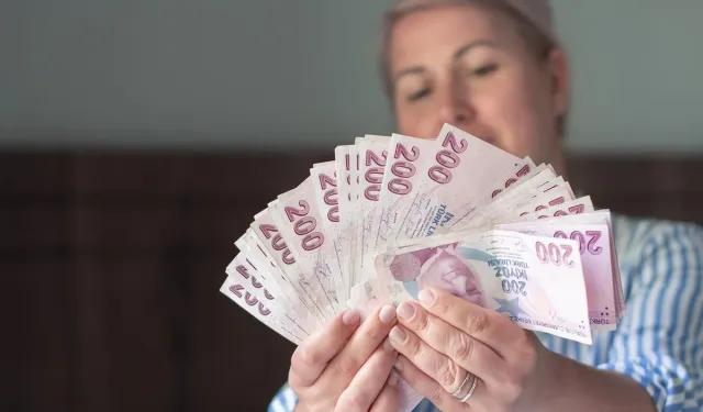 TEMMUZ 2026 EMEKLİ MAAŞ ZAMMI SON DURUM! SSK, Bağ-Kur 2026 Emekli Maaş Zam Oranı Yüzde Kaç Olacak?