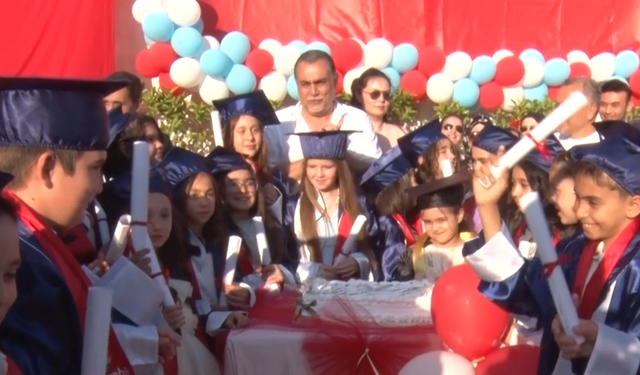 Bahçeşehir Koleji’nde Mezuniyet Coşkusu!