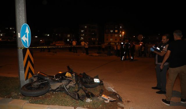 Gaziantep iki motosikletin çarpıştığı kazada 4 kişi yaralandı