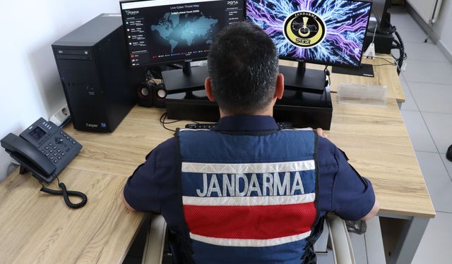 Gaziantep'te siber dolandırıcılık operasyonunda 16 şüpheli yakalandı