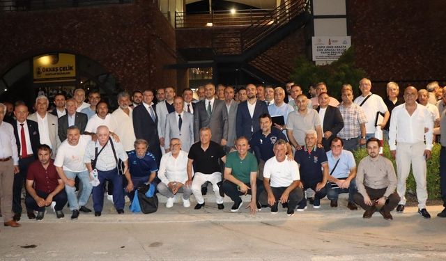 Kent Sporuna Katkı Sunan İsimler Plaketle Onurlandırıldı