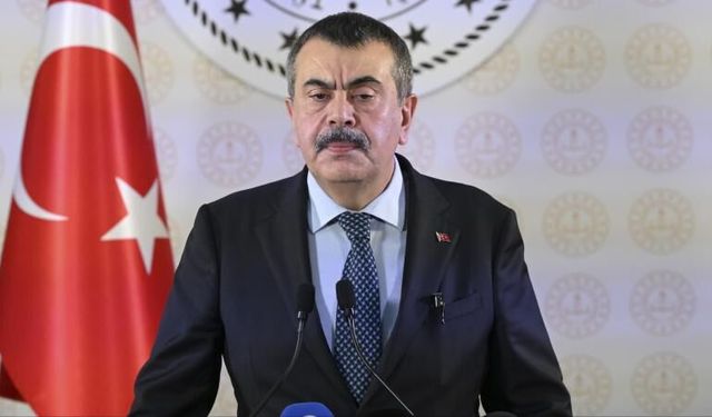 Bakan Tekin Ortaöğretim Net Okullaşma Oranındaki Düşüşün Nedenini Açıkladı