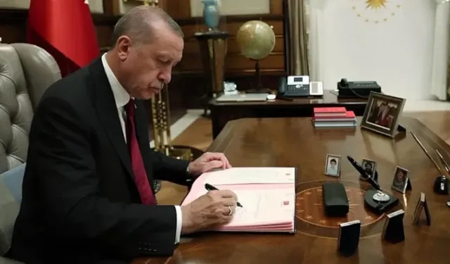 Resmi Gazete'de Yayımlandı! 8 Rektör ve 4 YÖK Üyesi Değişti