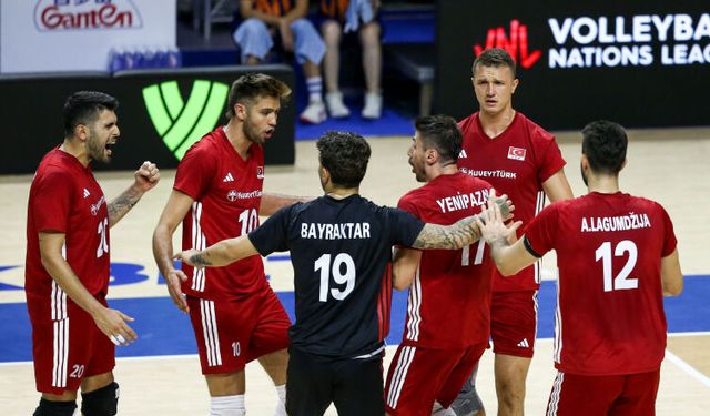 Tarihi Başarı ve Büyük Direniş: Filenin Efeleri VNL'de Çeyrek Finalde Turnuvaya Veda Etti!