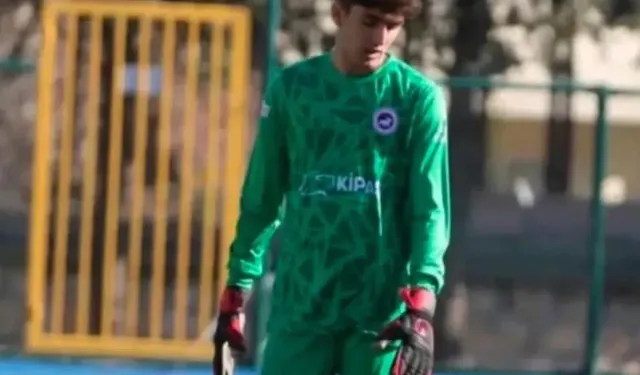 Kahramanmaraş İstiklalspor'un Genç Yeteneği Kerem Çelik Trafik Kazasında Hayatını Kaybetti