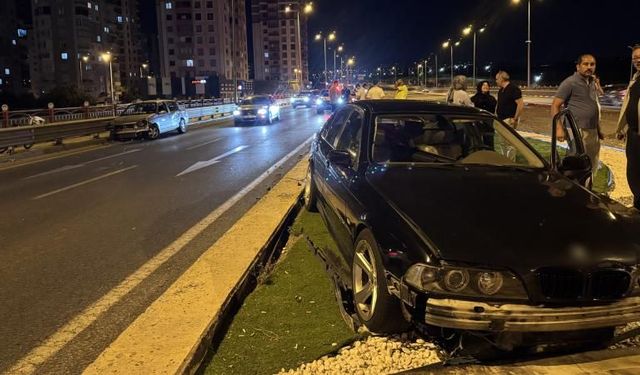 Kayseri'de zincirleme trafik kazası: 2 kişi yaralandı