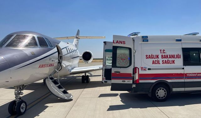 Mardin'de ambulans uçak 14 günlük bebek için havalandı