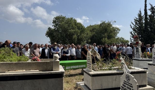 Suudi Arabistan'da yangında ölen 4 Türk vatandaşının cenazeleri Hatay'da defnedildi