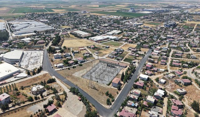 Türkoğlu Kılılı’da Ulaşım Atağı: 12 Milyon Liralık Asfalt Yatırımı Başladı