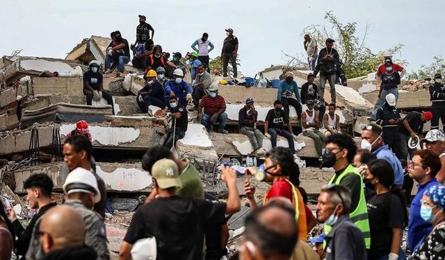 Venezuela’daki Çifte Felakette Can Kaybı 5 bin 278'e Yükseldi!