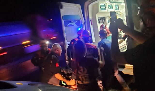 Pazarcık’ta Tır Kazası: Araçta Sıkışan Sürücüyü AFAD Ekipleri Kurtardı