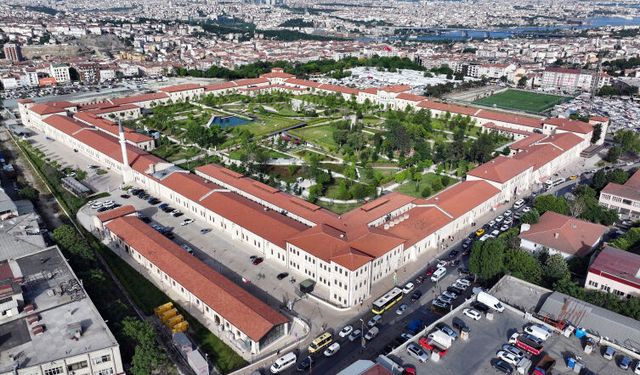 Tarihi Kışladan Dünya Birinciliğine: Rami Kütüphanesi "En İyi Yeşil Kütüphane" Seçildi!