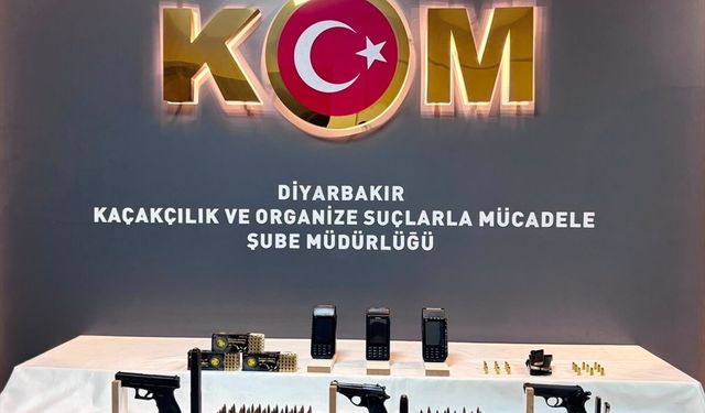 Diyarbakır'da düzenlenen tefecilik operasyonunda 2 zanlı tutuklandı