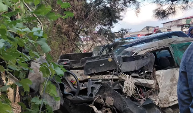 Dönüklü’de Feci Kaza: 1 Ölü, 2 Yaralı