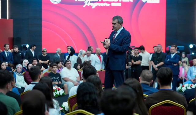 Milli Eğitim Bakanı Yusuf Tekin’den YKS Açıklaması: "Sistemde Değişiklik Olmayacak!"