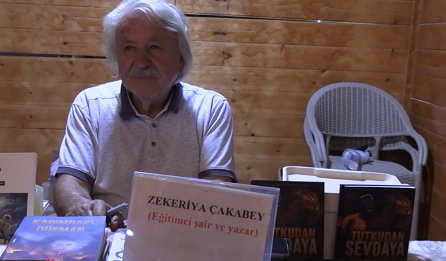 Yazar Zekeriya Çakabey, Ağustos Fuarı'nda Okurlarla Buluştu