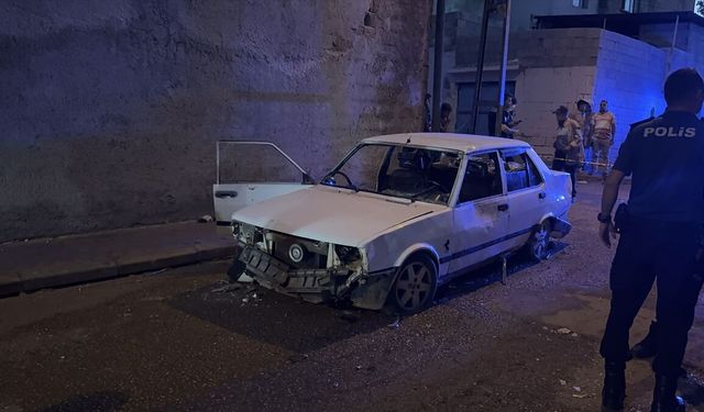 Kilis'te husumetli iki aile arasında çıkan kavgada 2 kişi yaralandı