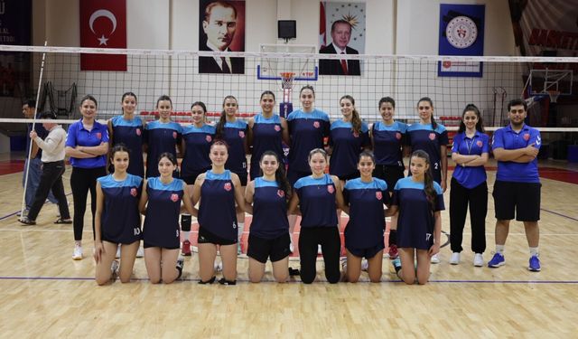 Büyükşehir Belediyespor Kadın Voleybol Takımı, 2. Lig Maratonuna Hazırlanıyor