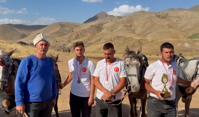 Atlı Sporcuların nefes kesen mücadelesinde Kahramanmaraş kürsüye çıktı