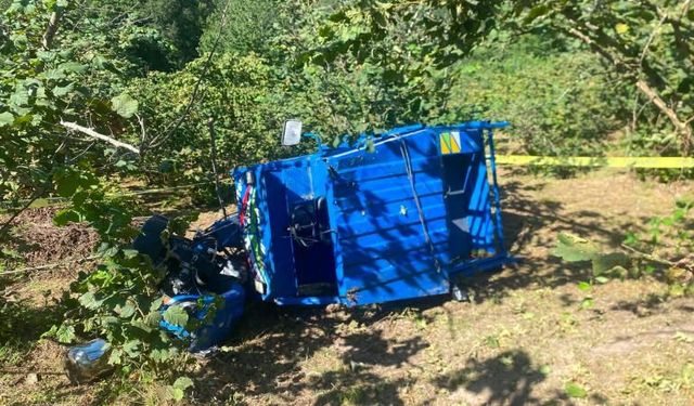 Ordu'da Feci Kaza: "Patpat" Devrildi, 2 Kişi Hayatını Kaybetti, 11 Kişi Yaralandı!