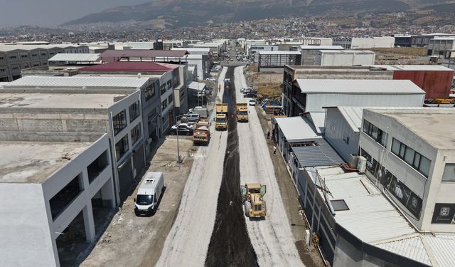 Yeni Sanayi Sitesi’nde Asfalt Seferberliği: Esnafın Beklediği Çalışma Başladı