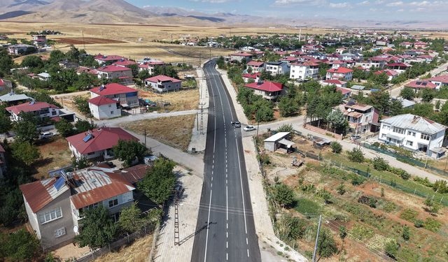 Kahramanmaraş’ta Dev Asfalt Hamlesi: 19 Farklı Noktada Sıcak Asfalt Çalışması Başladı!