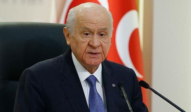 Bahçeli'den Türk Dil Bayramı'nda Tarihi Uyarı: "Dilin Zayıflaması Milli Şuurun Zedelenmesidir!"