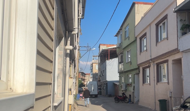 Yakınlarının Haber Alamadığı Yaşlı Çift Evlerinde Ölü Bulundu