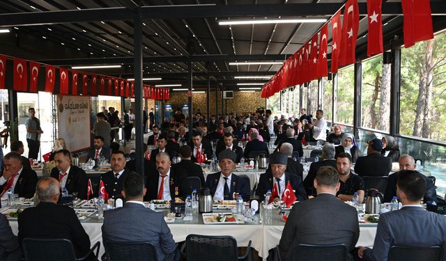 Kahramanmaraş’ta 19 Eylül Vefa Buluşması: Gaziler Kahvaltı Programında Bir Araya Geldi