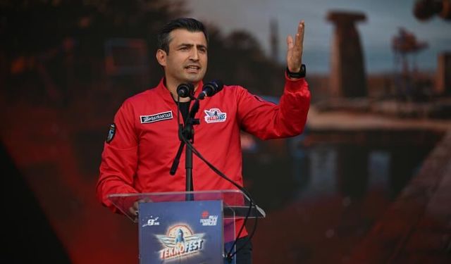 Selçuk Bayraktar’dan TEKNOFEST Şanlıurfa’dan Tarihi Mesajlar! "Biz Yaptık, En İyisini de Biz Yapacağız!"