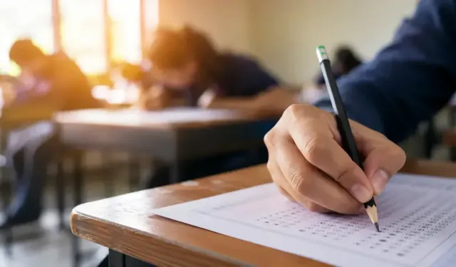Milli Eğitim Bakanlığı 2026-2027 Ortak Sınav Takvimini Açıkladı! İşte Gün Gün Ders Listesi
