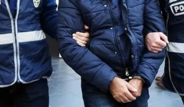 Mersin'de "borsa kazancı" vaadiyle dolandırıcılık iddiasına 5 tutuklama