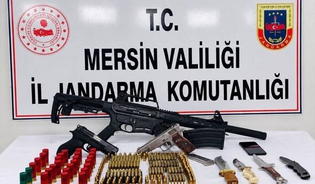 Mersin'de evinde silah ele geçirilen şüpheli tutuklandı