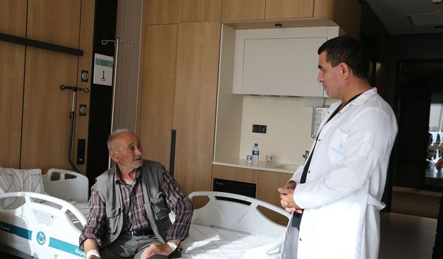 Kahramanmaraş'ta Tıp Mucizesi: 5,5 Yıldır Su İçemeyen Hasta Sağlığına Kavuştu