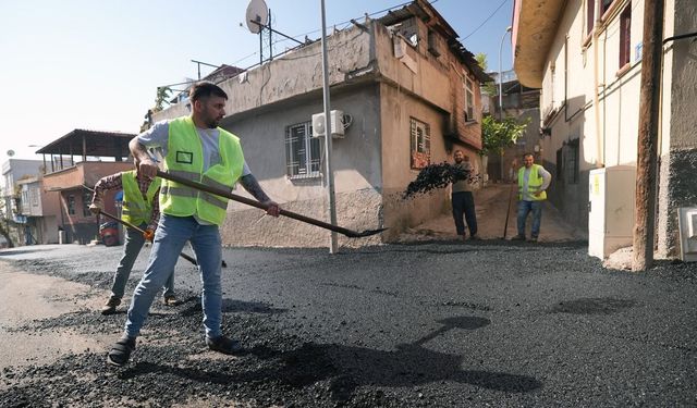 Divanlı Mahallesi’nde Altyapı Bitti, Sıcak Asfalt Serimi Başladı!