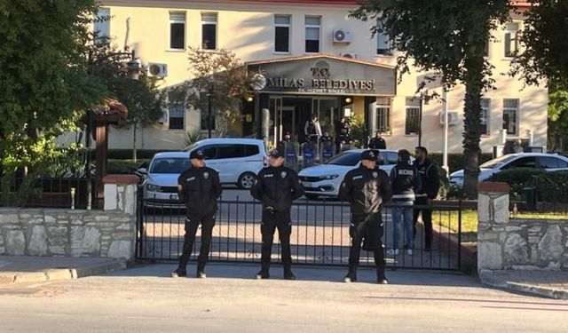 Muğla Merkezli 13 İlde İhale Operasyonu! Milas Belediye Başkanı Fevzi Topuz ve Oğlu Tutuklandı