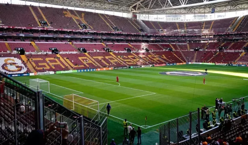 Galatasaray'da satışa sunulan kombineler bitti