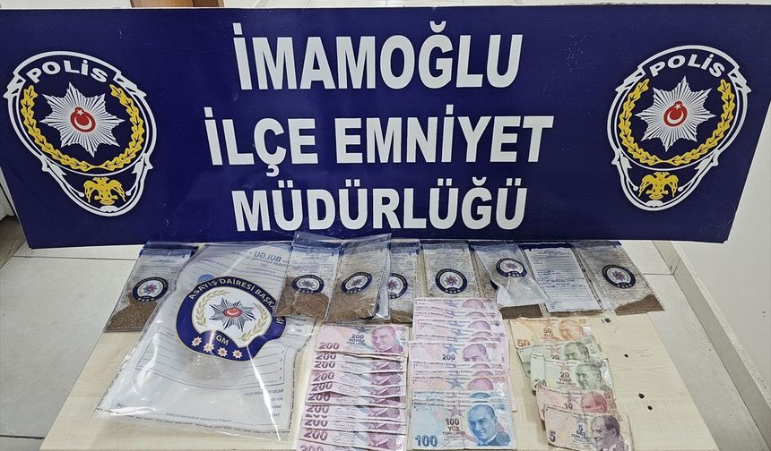 Adana'da uyuşturucu operasyonunda yakalanan 4 zanlıdan 3'ü tutuklandı