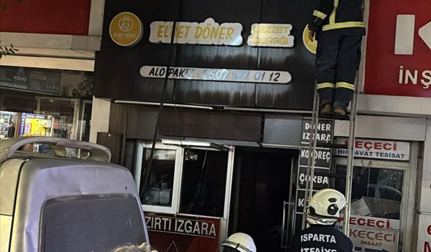 Isparta'da restoranda çıkan yangın söndürüldü