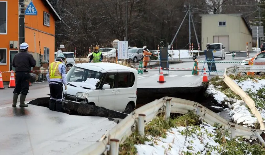 Japonya açıklarında 6,7 büyüklüğünde deprem meydana geldi