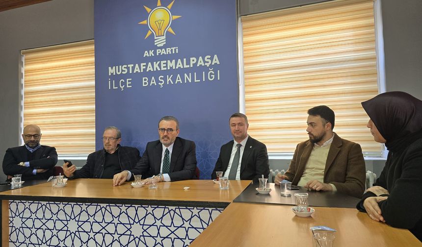 Mahir Ünal'dan Bursa Mustafakemalpaşa'daki AK Parti İlçe Başkanlığı'na ziyaret